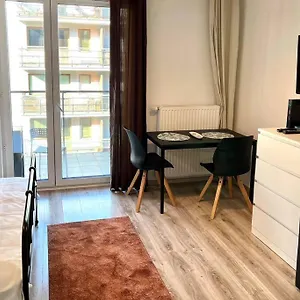 Okrzei Manufaktura Praga Apartament Warszawa